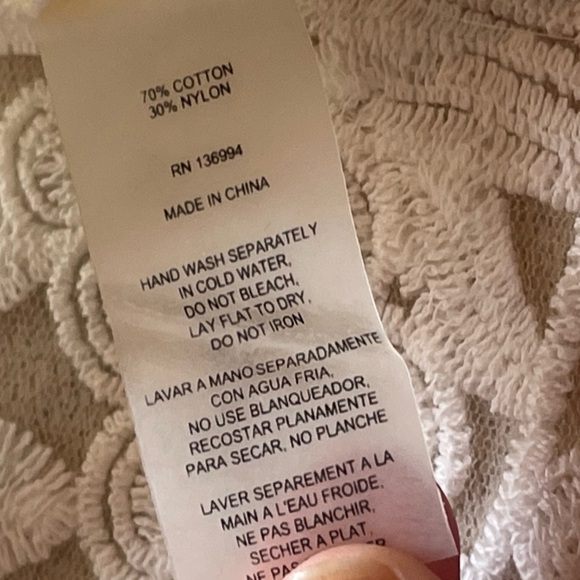 Capri off white lace sheer tank top - Picture 6 of 6